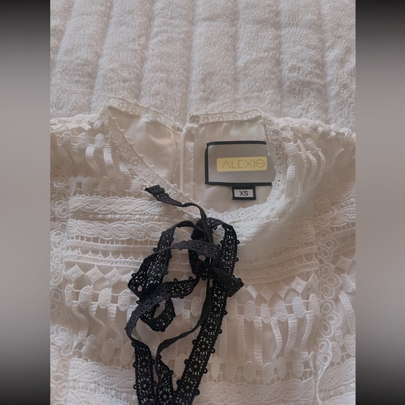 Alexis White Crew Neck Romper Size XS - Picture 7 of 8